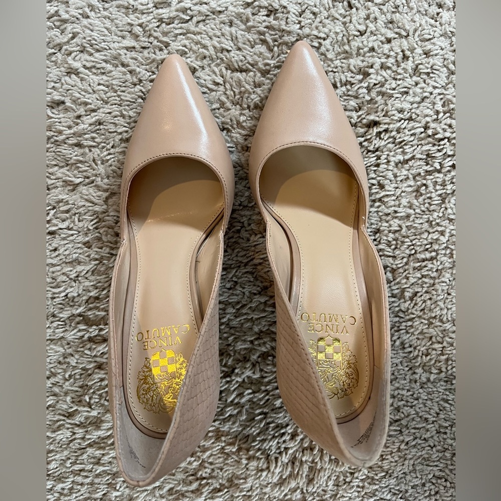 Nude Vince Camuto heels